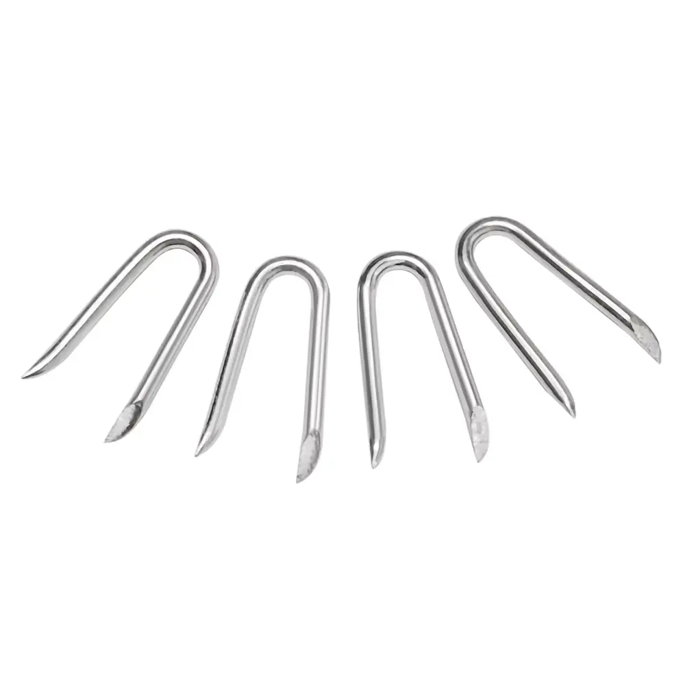 Grapas tipo U (50,000 piezas, aprox. 325 kg; MOQ 500 kg)